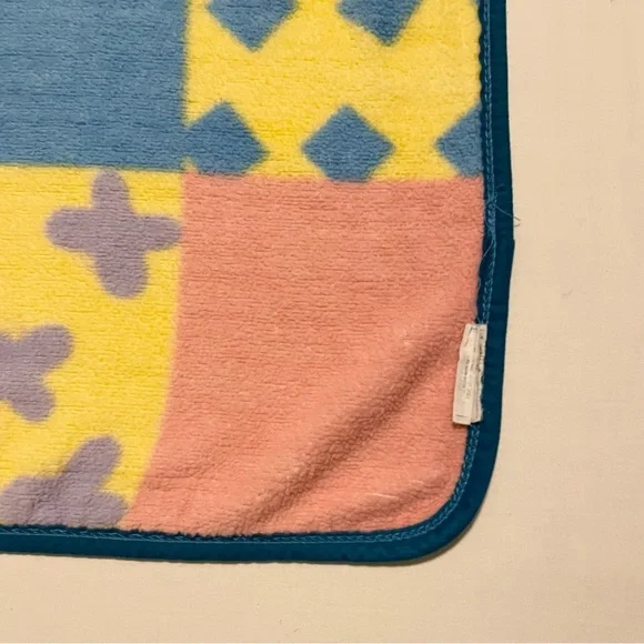 Vintage Winnie The Pooh Blanket Patchwork Fleece 46” x 34” - Picture 12 of 16